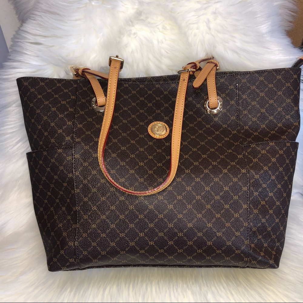 Rioni Shoulder bag NWOT